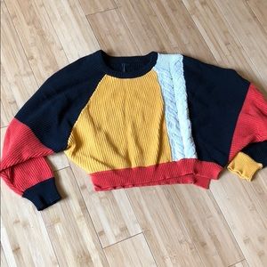 Color block cropped sweater